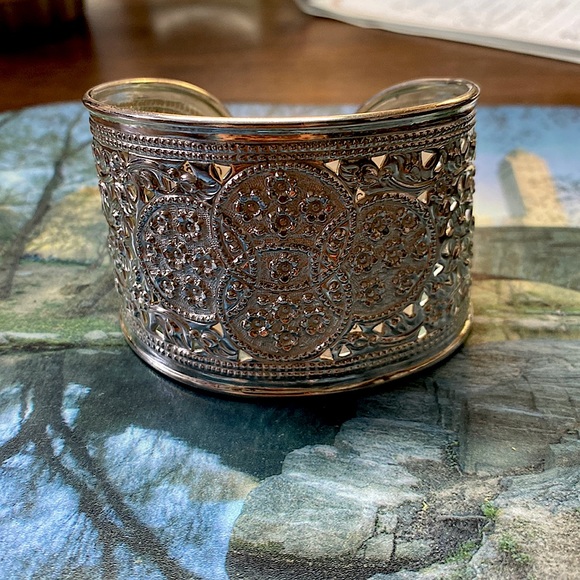 Vintage Sterling Silver Cuff Bracelet - Picture 1 of 9